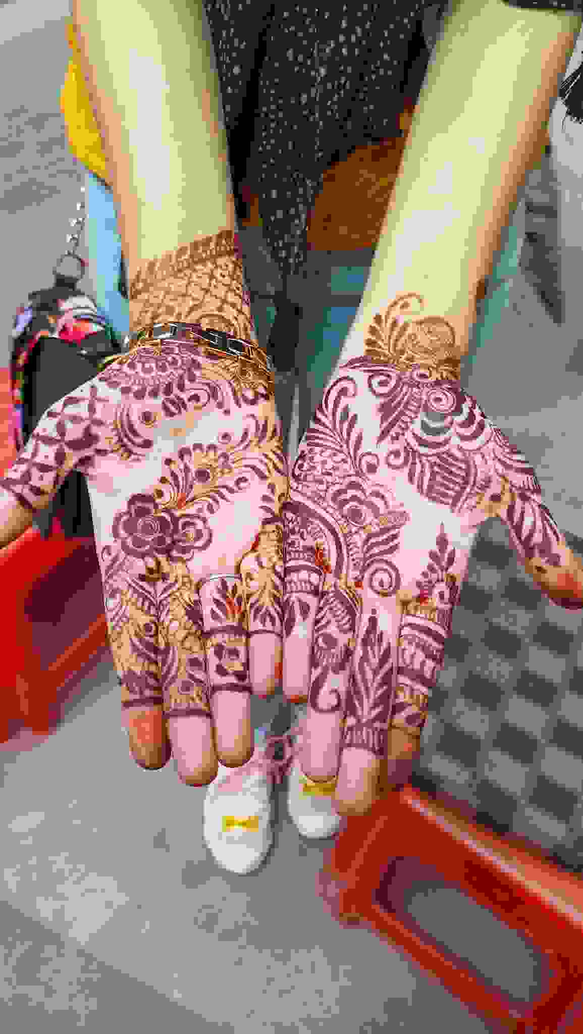 best mehendi artists in east of kailash