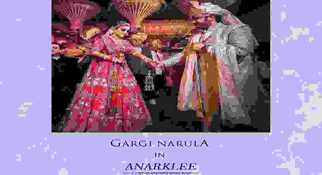 bridal outfits in daryaganj