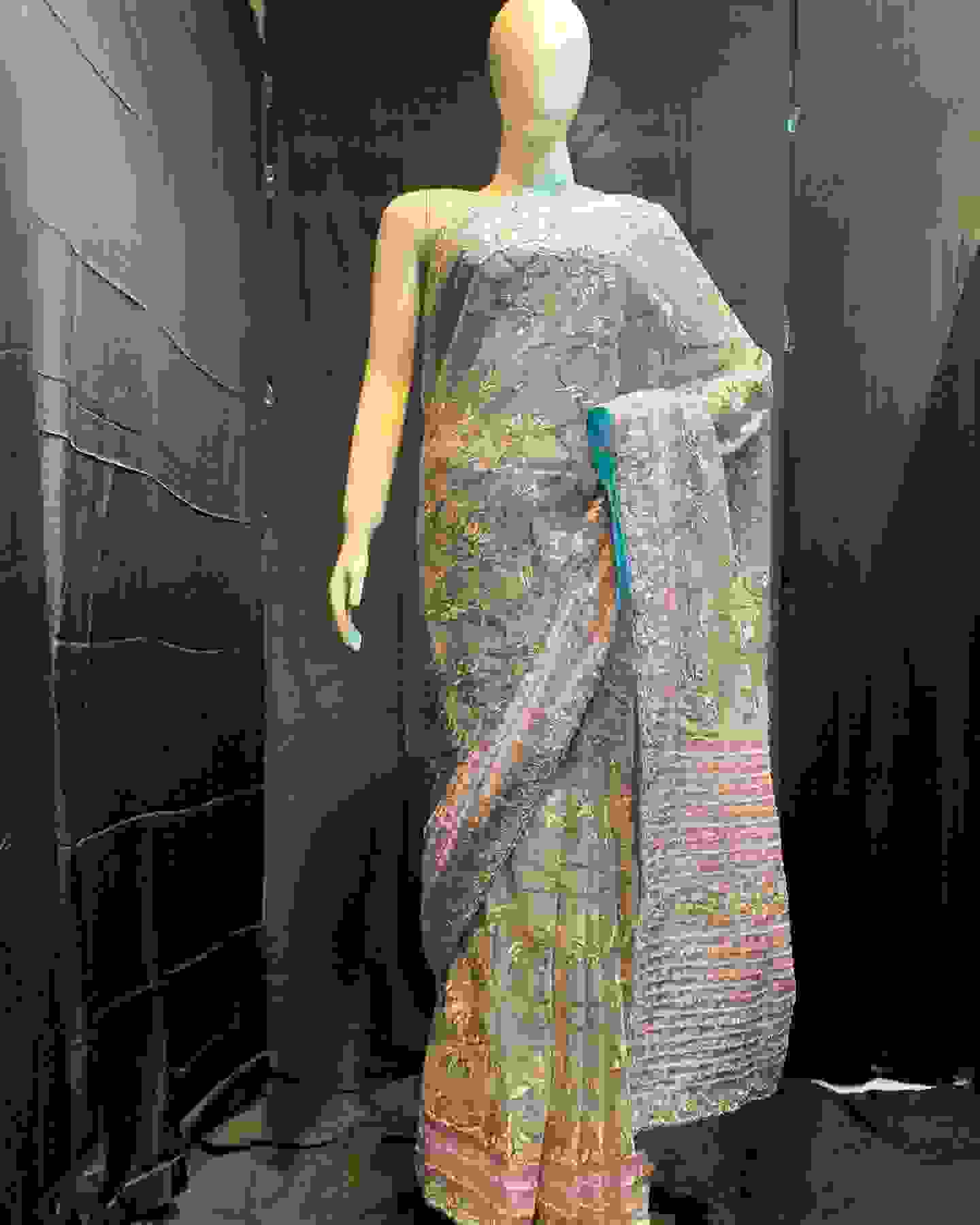 bridal outfits in patel nagar