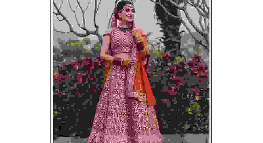 bridal outfits in daryaganj