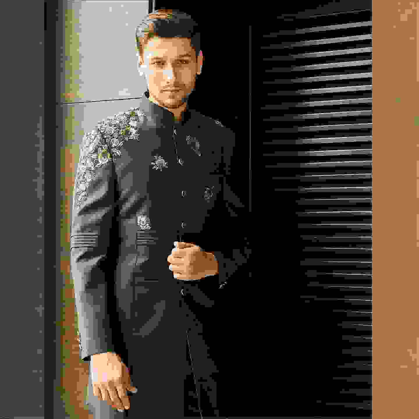 groom outfits in daryaganj