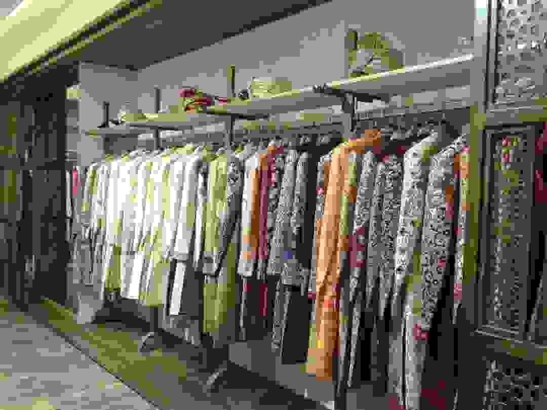 groom outfits in gwal pahari
