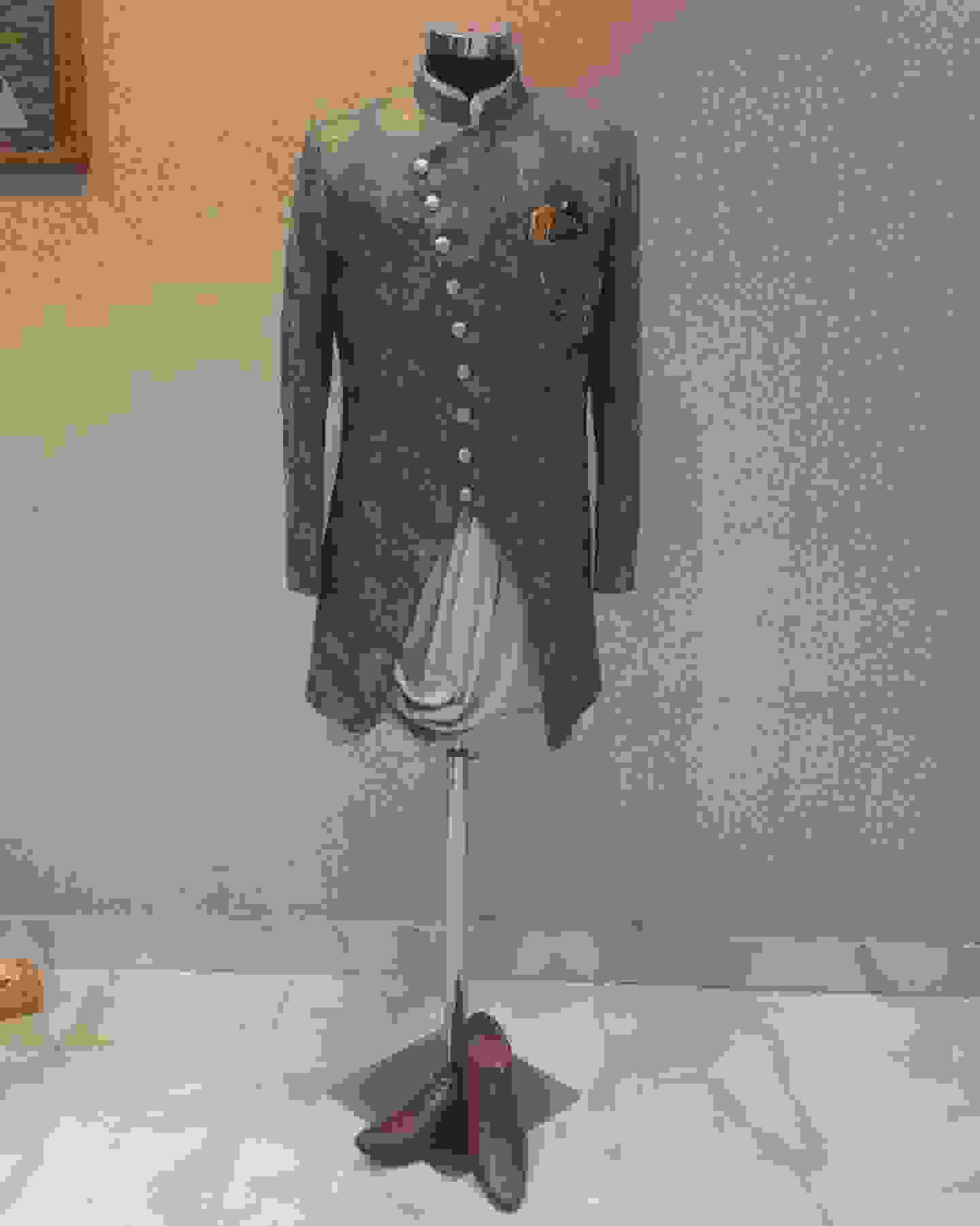 groom outfits in daryaganj