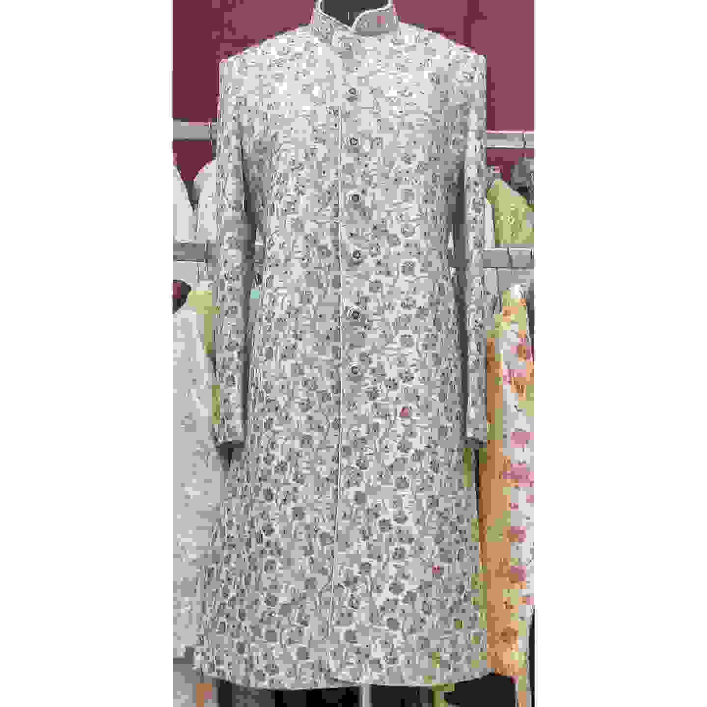 groom outfits in west delhi