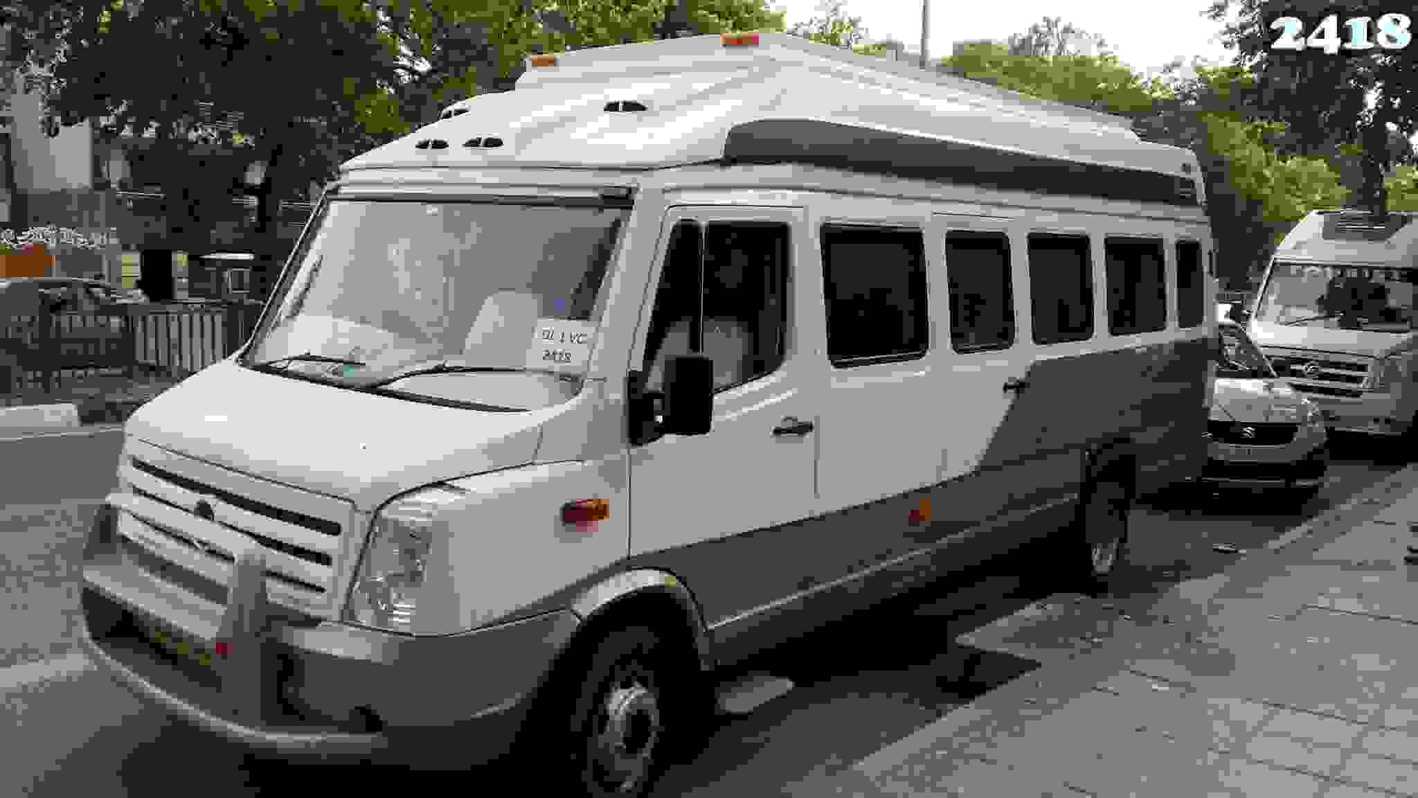 wedding transportation vintage cars in daryaganj