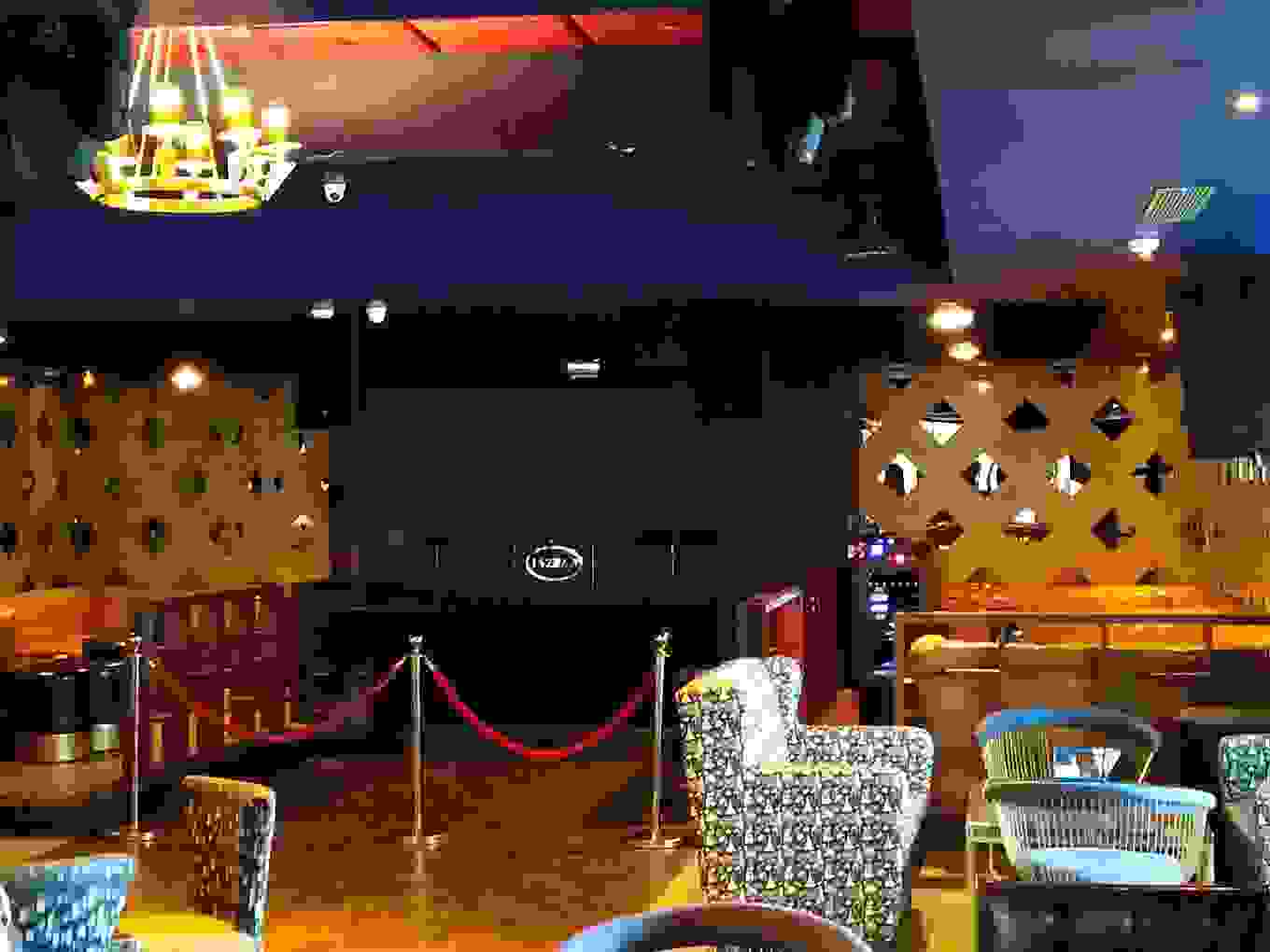 Jazbaa Lounge