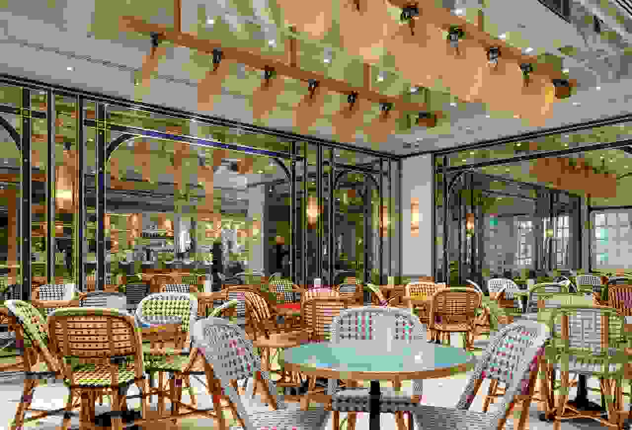Raffles Cafe