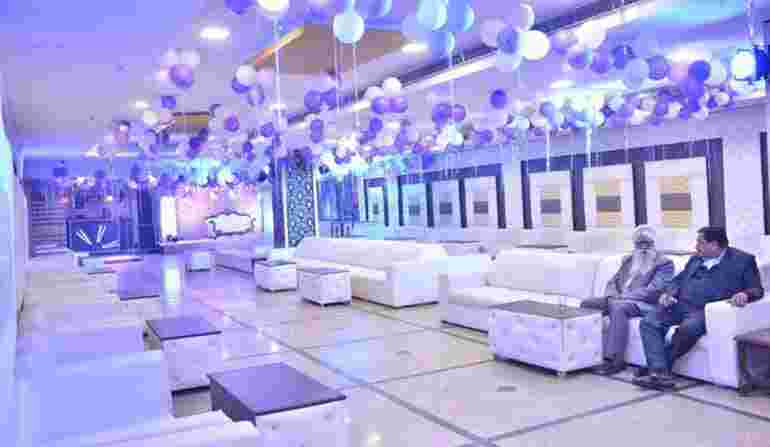 Raunak Banquets