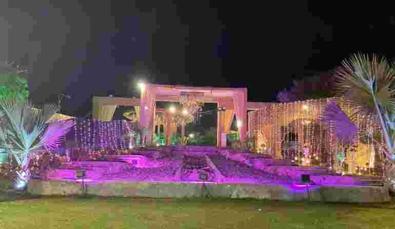 wedding decorators in vikaspuri