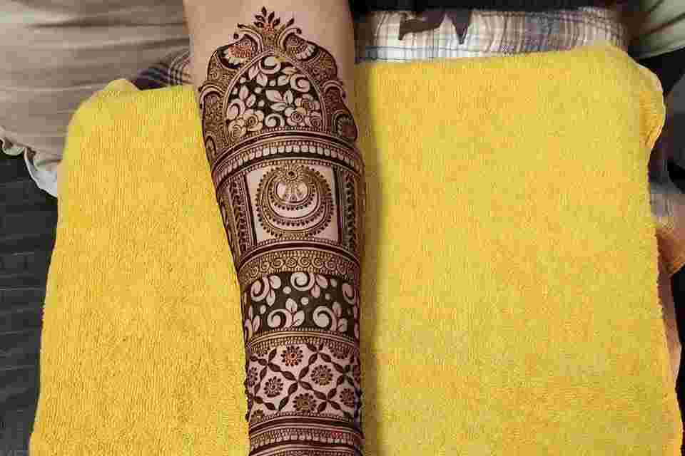 best mehendi artists in hauz khas