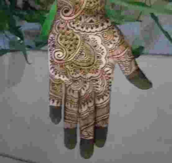 best mehendi artists in hauz khas