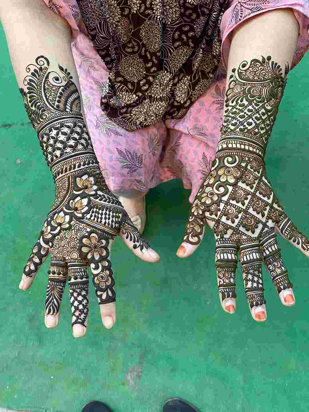 best mehendi artists in east of kailash