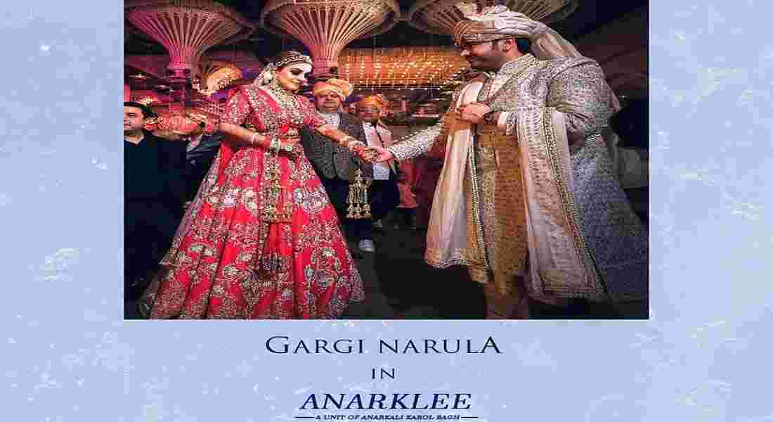 bridal outfits in daryaganj