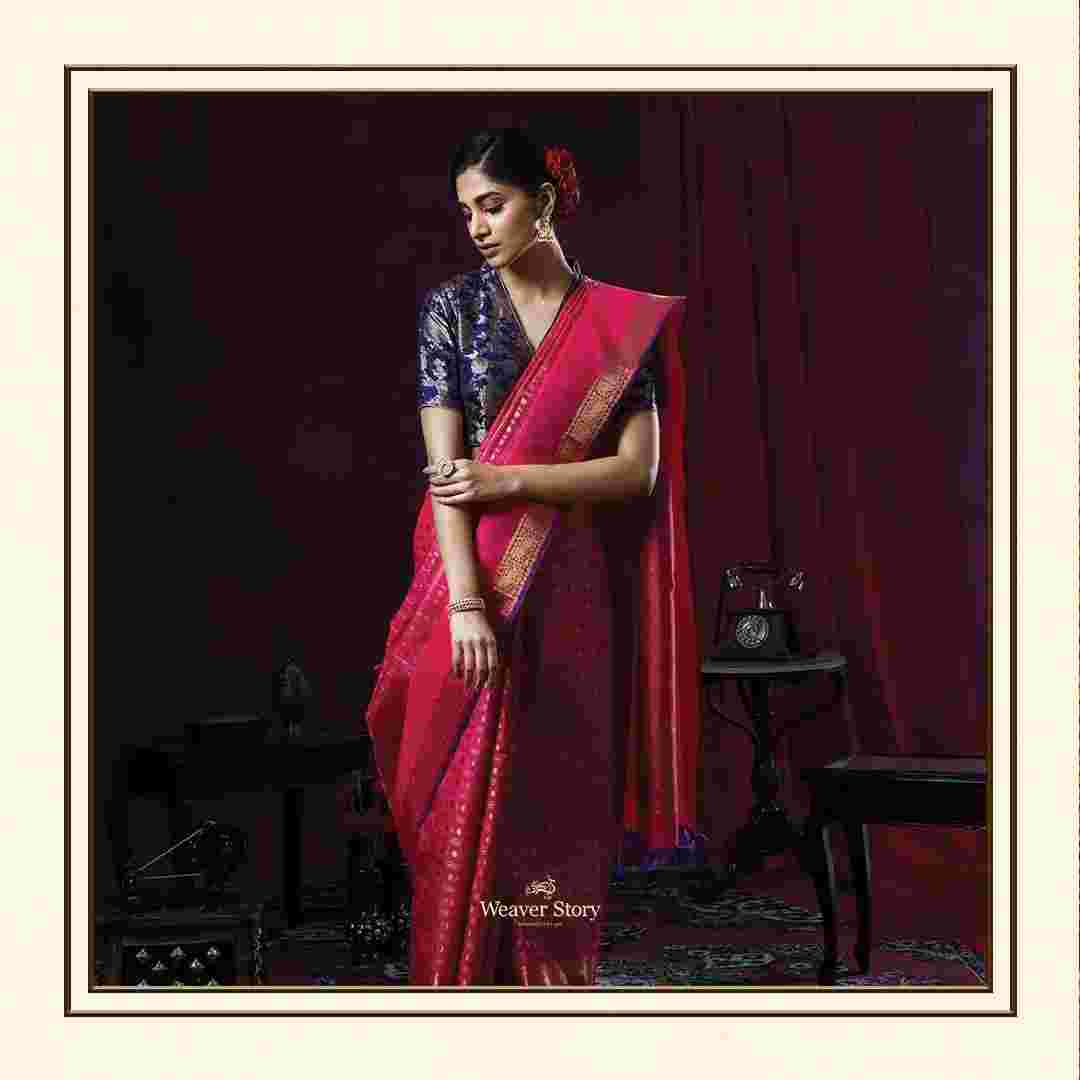 bridal outfits in hauz khas