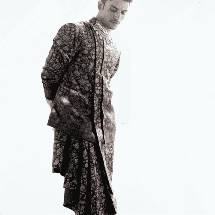 groom outfits in rk puram