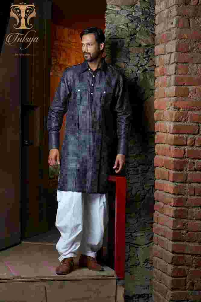 groom outfits in south delhi