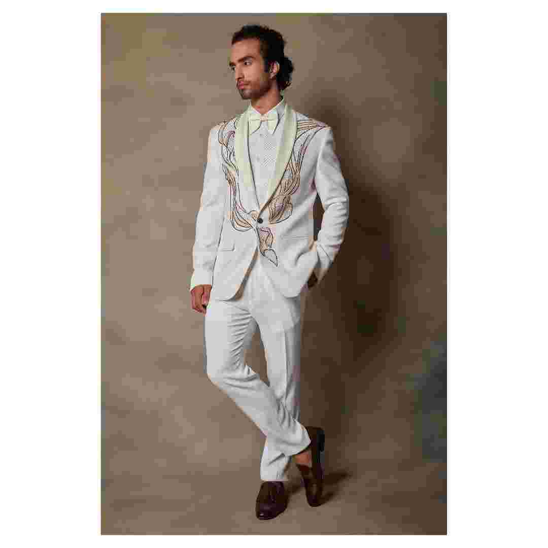 groom outfits in east of kailash