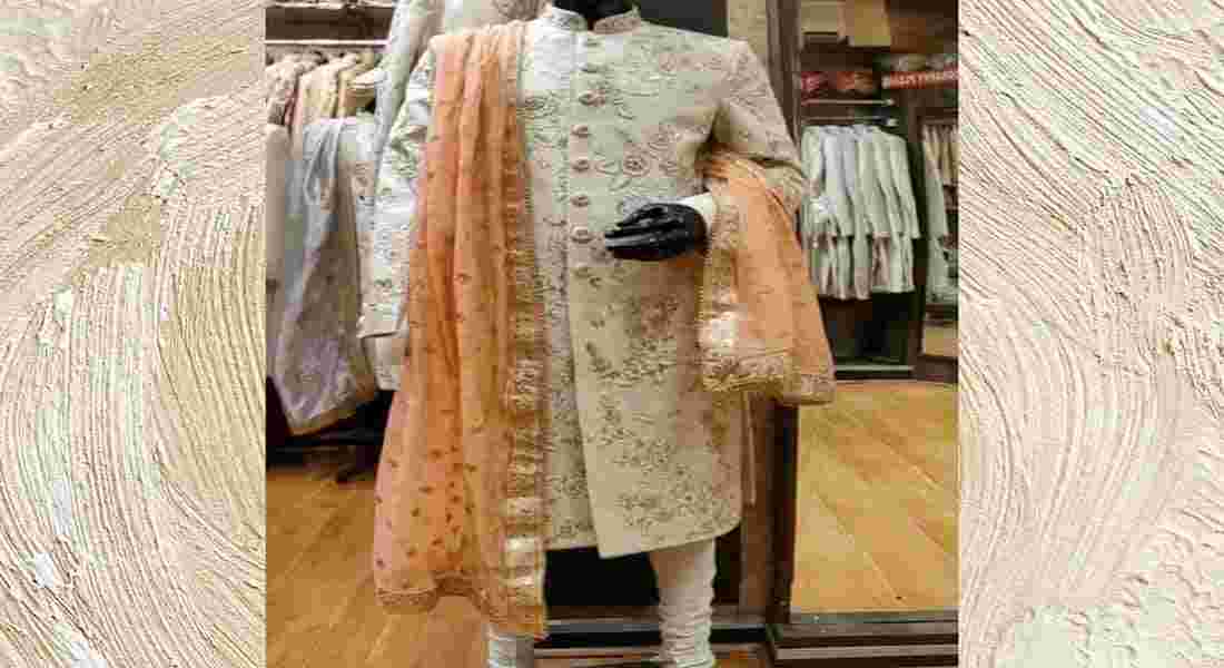 groom outfits in daryaganj