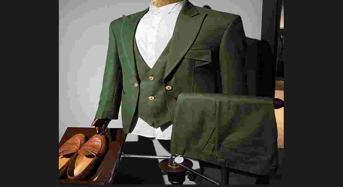 groom outfits in model town