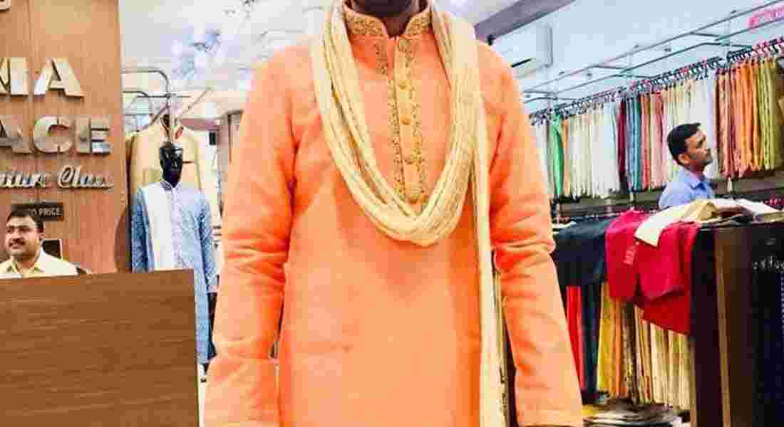 groom outfits in east of kailash