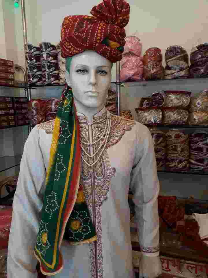 groom outfits in west delhi