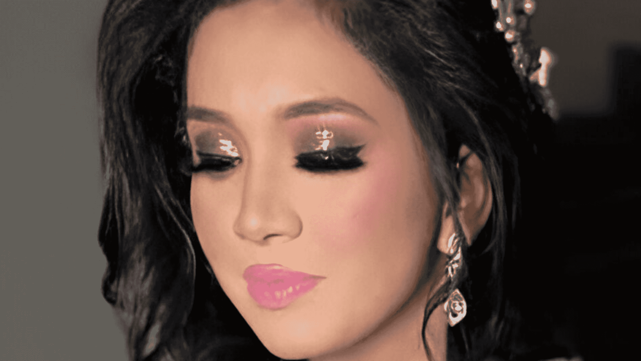 makeup artists in daryaganj
