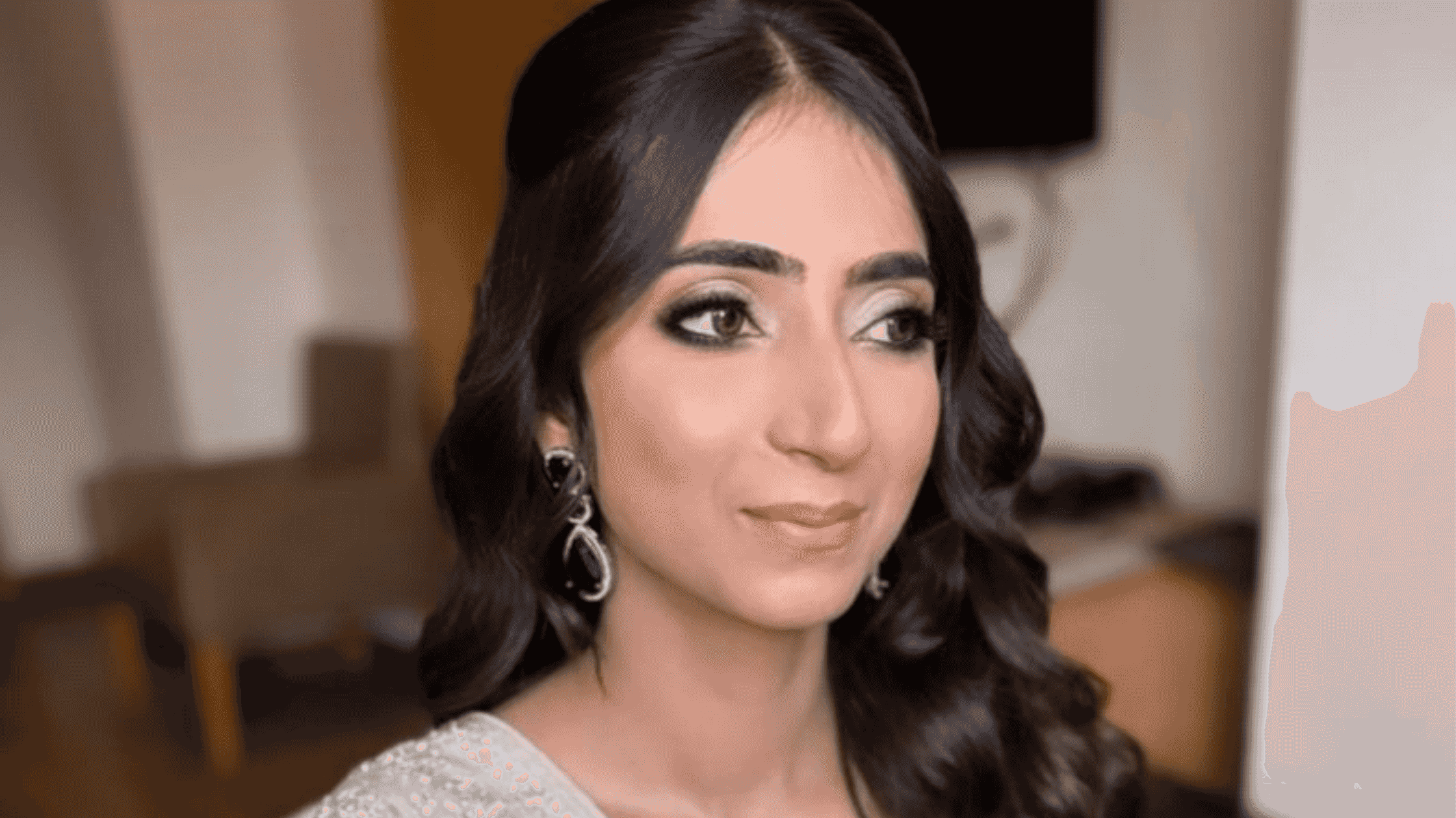 makeup artists in east delhi