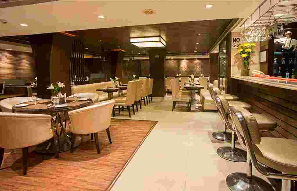 Hotel Shanti Palace