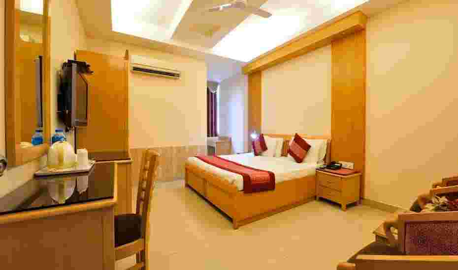 Hotel Clark Heights