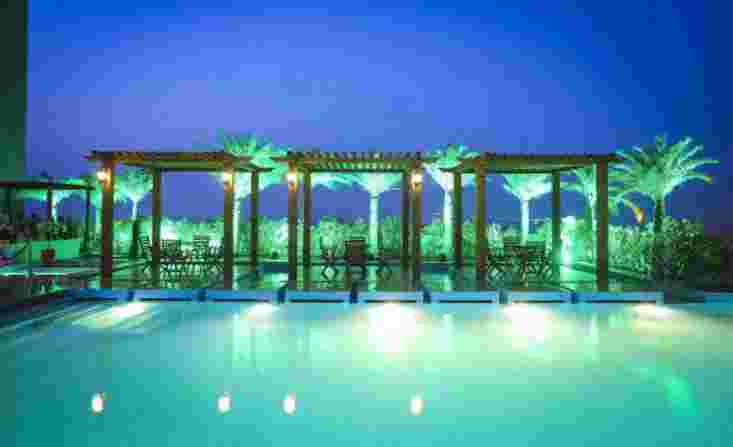 Seven Seas Hotel