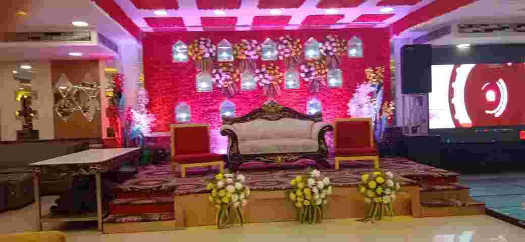 Surya Green Banquet