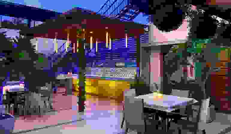 The Ashtan Sarovar Portico