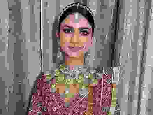 makeup artists in sainik farms