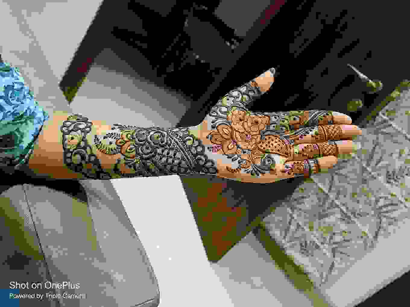best mehendi artists in kalyan puri