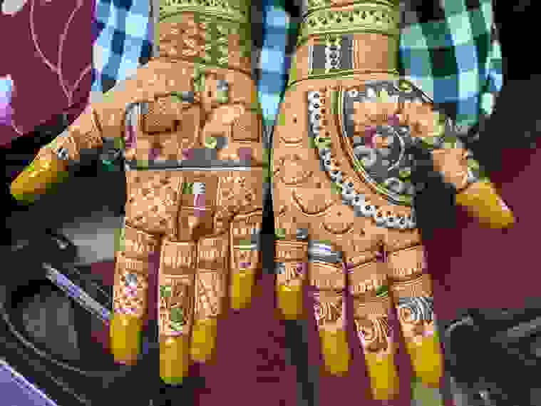 best mehendi artists in narela