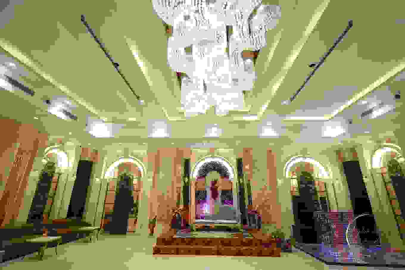 EVORA - Banquet & Hotel