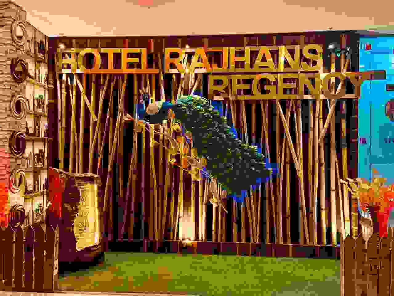 Hotel Rajhans Regency