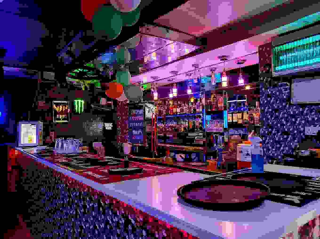 Spinns Family Restro Bar