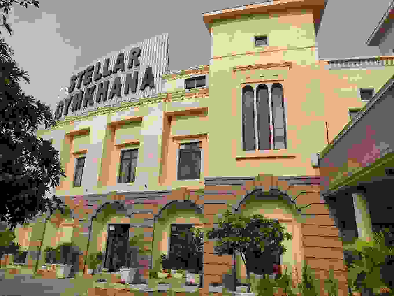 The Stellar Gymkhana