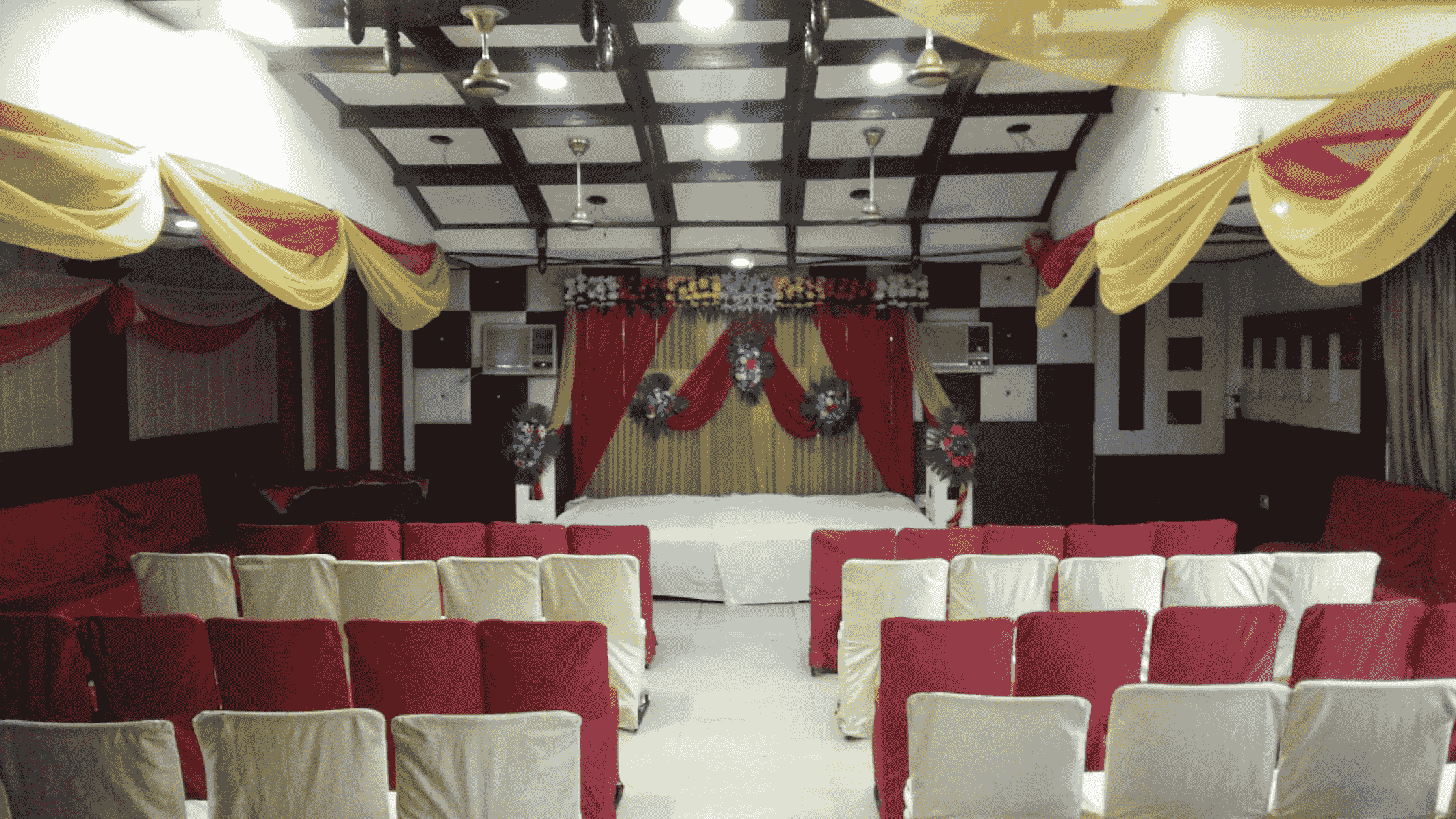 Tim Buk Too Restaurant And Banquet Halls in