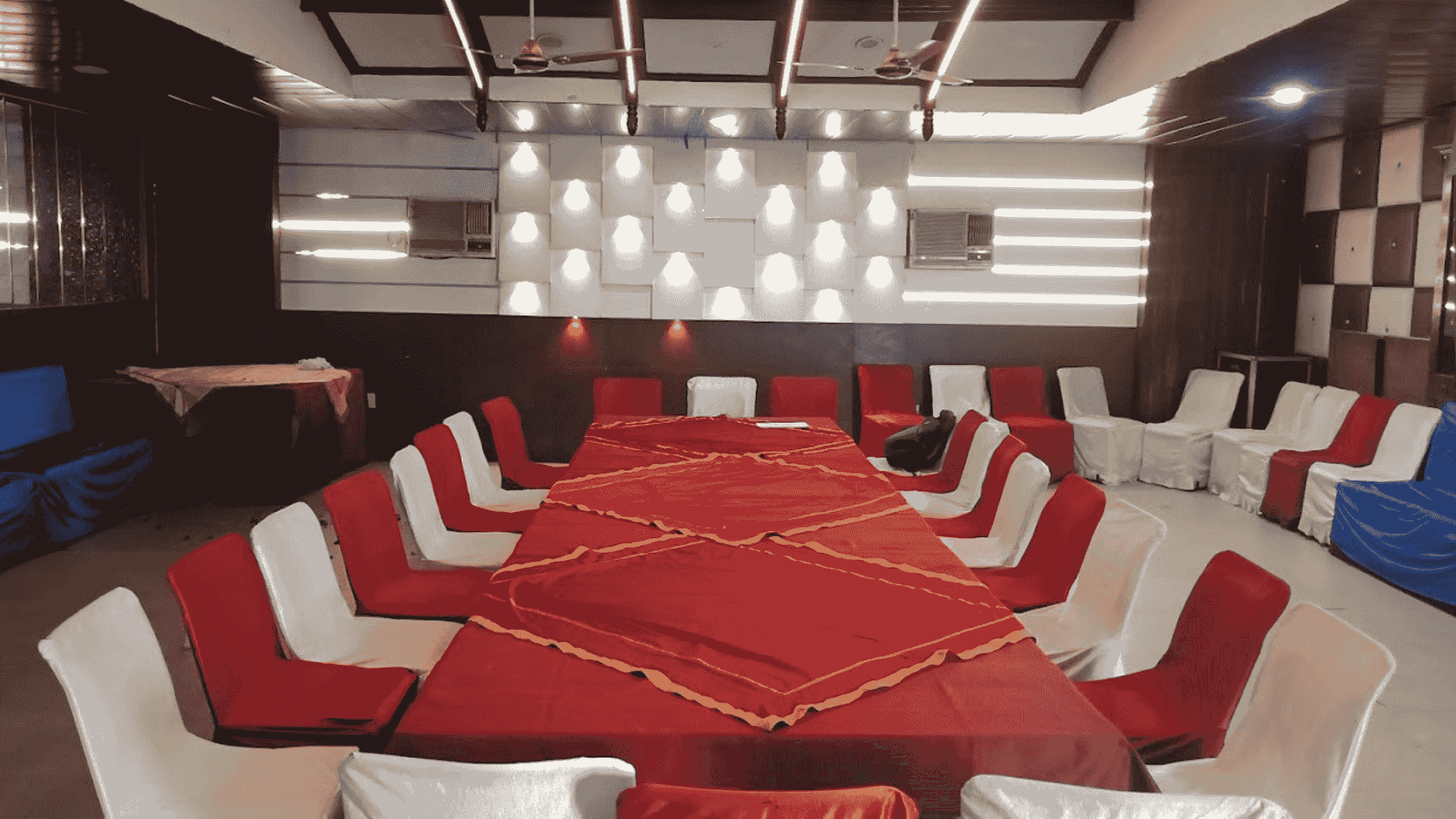 Tim Buk Too Restaurant And Banquet Halls in