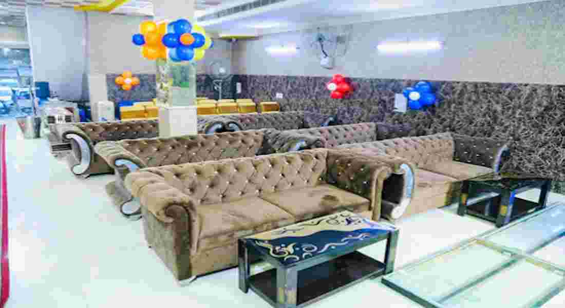 banquet halls in geeta colony