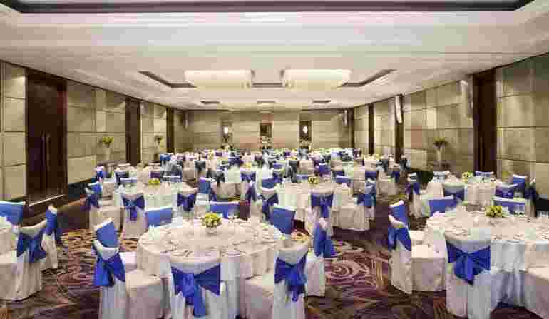 5 star wedding hotels in mayur vihar