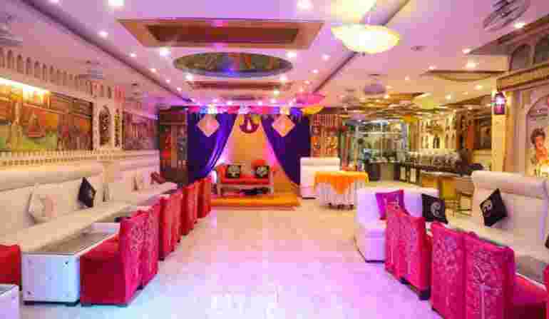 Wedding farmhouse in pitampura