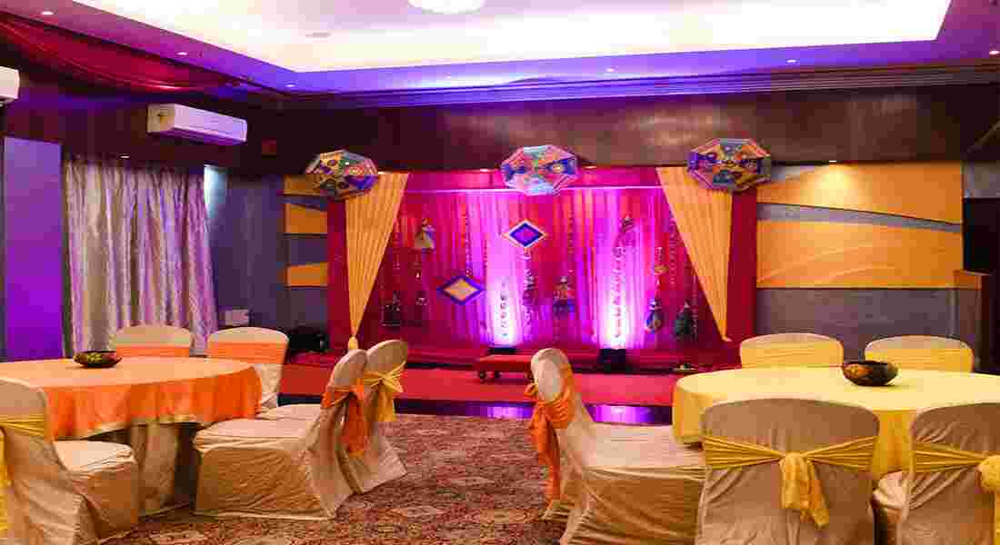 banquet halls in mathura road