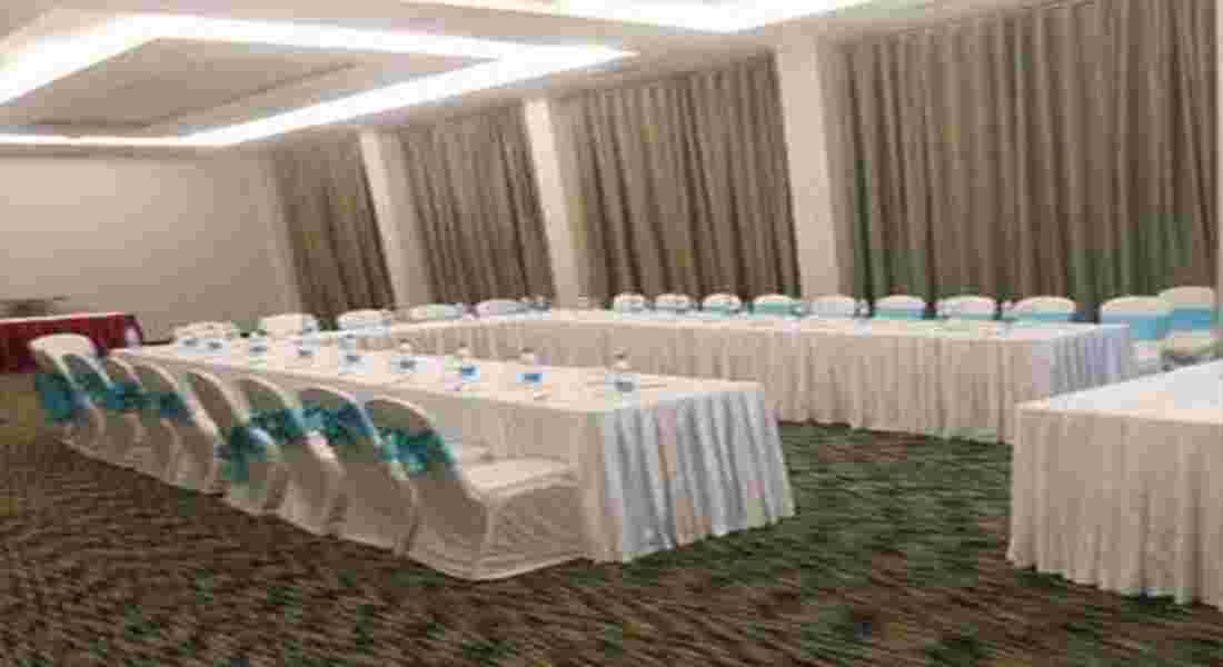 banquet halls in mathura road