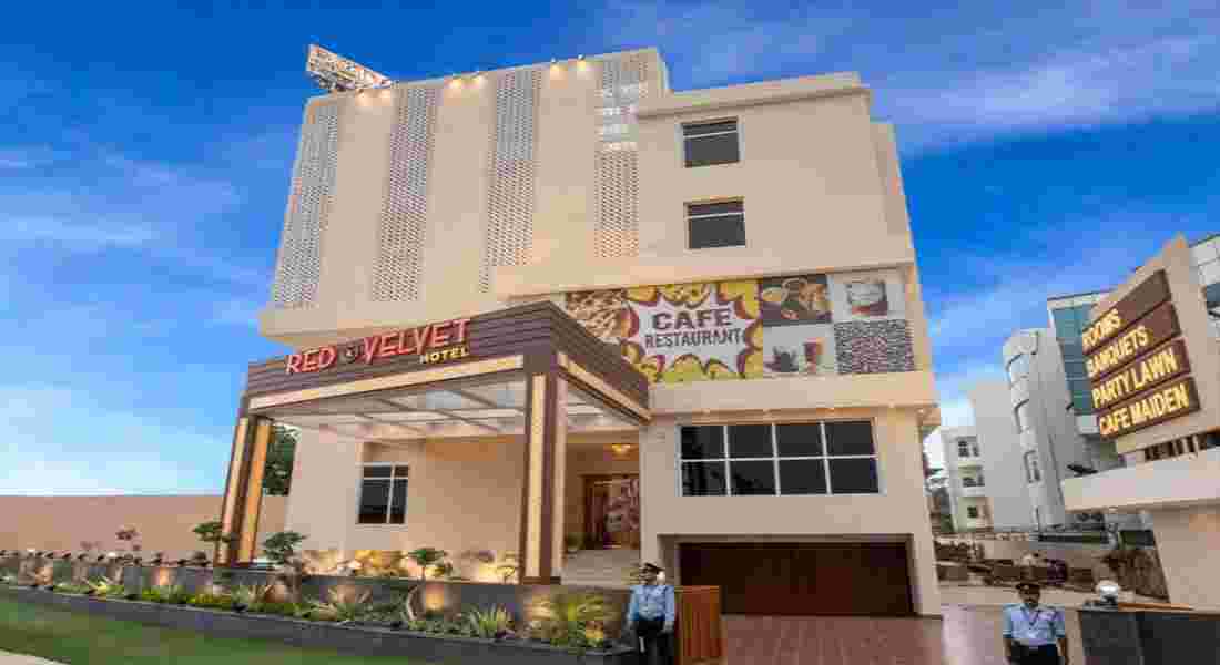 5 star wedding hotels in adhyatmik nagar