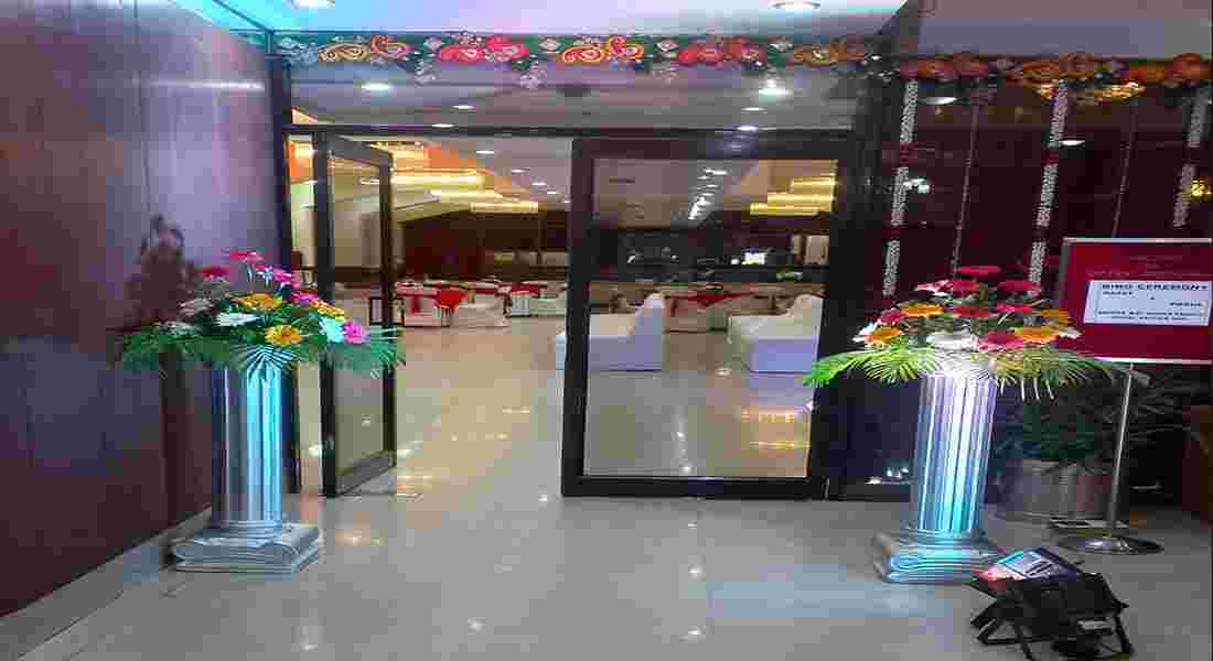 party halls in pandav nagar