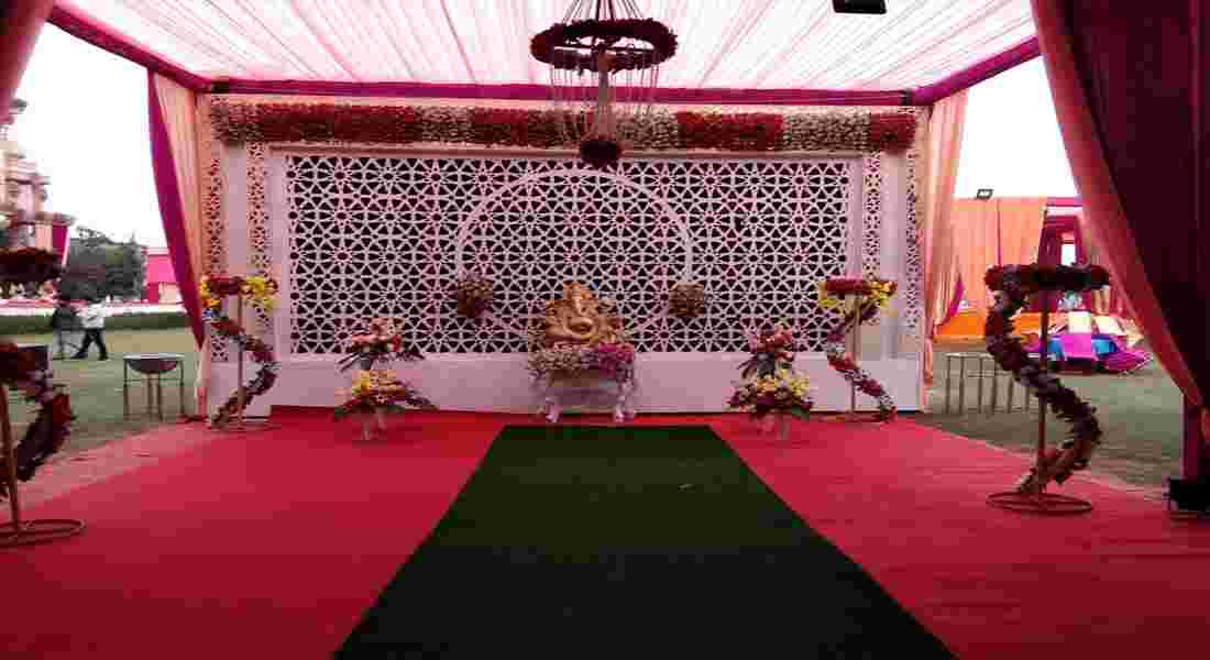 banquet halls in mathura road