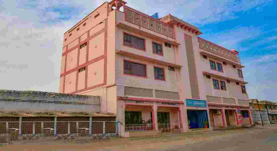 banquet halls in mi road